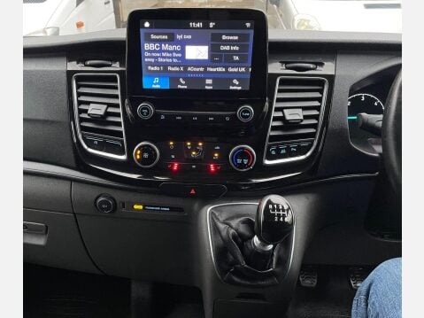 Ford Transit Custom 2.0 300 EcoBlue Limited Panel Van 5dr Diesel Manual L2 H1 Euro 6 (s/s) (130 30