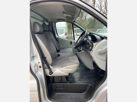 Vauxhall Vivaro 2.0 2700 CDTi Panel Van 4dr Diesel Manual FWD L1 (195 g/km, 113 bhp) 22
