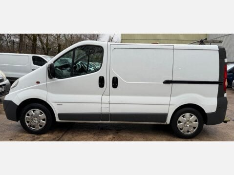Vauxhall Vivaro 2.0 2900 CDTi Panel Van 4dr Diesel Manual FWD L1 (195 g/km, 113 bhp) 21