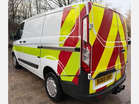 Ford Transit Custom 2.2 TDCi 290 L2 H1 5dr 15