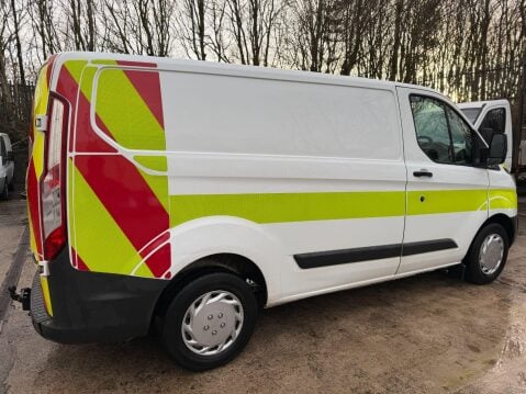 Ford Transit Custom 2.2 TDCi 290 L2 H1 5dr 9