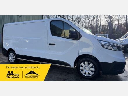Renault Trafic 2.0 dCi Blue LL30 Business Panel Van 5dr Diesel Manual L2 H1 Euro 6 (s/s) (