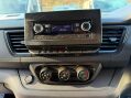 Renault Trafic 2.0 dCi Blue LL30 Business Panel Van 5dr Diesel Manual L2 H1 Euro 6 (s/s) ( 41