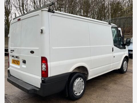Ford Transit 2.2 TDCi 260 FWD L1 H1 5dr 9