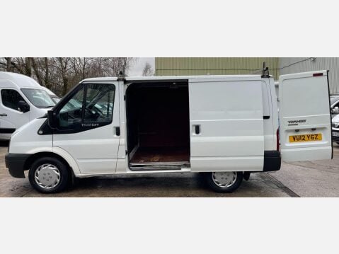 Ford Transit 2.2 TDCi 260 FWD L1 H1 5dr 16