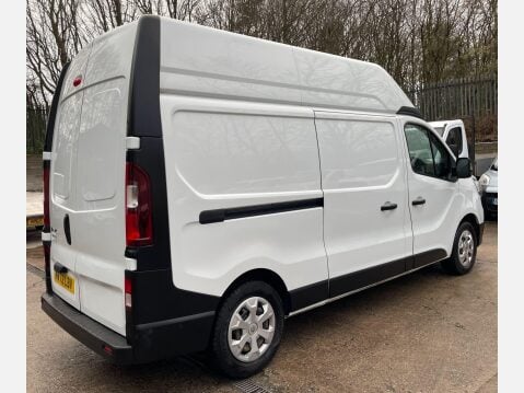 Renault Trafic 2.0 dCi Blue LH30 Business Panel Van 5dr Diesel Manual L2 H2 Euro 6 (s/s) ( 9