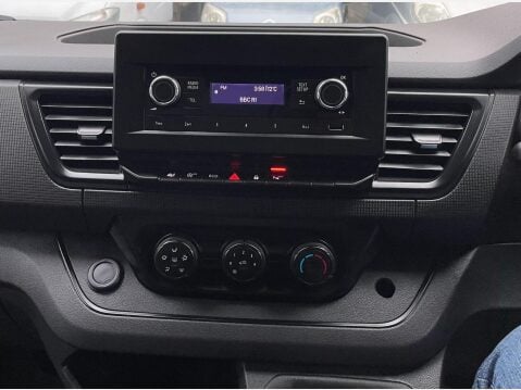 Renault Trafic 2.0 dCi Blue LH30 Business Panel Van 5dr Diesel Manual L2 H2 Euro 6 (s/s) ( 32