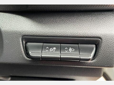 Renault Trafic 2.0 dCi Blue LH30 Business Panel Van 5dr Diesel Manual L2 H2 Euro 6 (s/s) ( 26