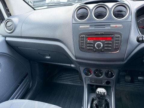 Ford Transit Connect 1.8 TDCi T200 L1 H1 4dr DPF 32