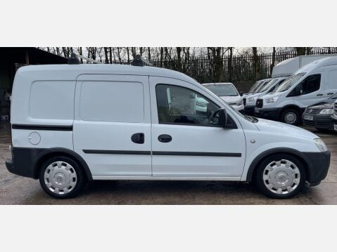 Vauxhall Combo 1.7 2000 CDTi 16v Crew Van 3dr Diesel Manual FWD L1 H1 (143 g/km, 99 bhp) 7
