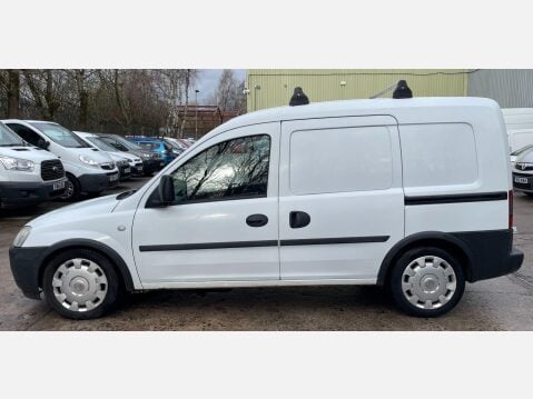 Vauxhall Combo 1.7 2000 CDTi 16v Crew Van 3dr Diesel Manual FWD L1 H1 (143 g/km, 99 bhp) 17