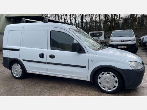 Vauxhall Combo 1.7 2000 CDTi 16v Crew Van 3dr Diesel Manual FWD L1 H1 (143 g/km, 99 bhp) 6