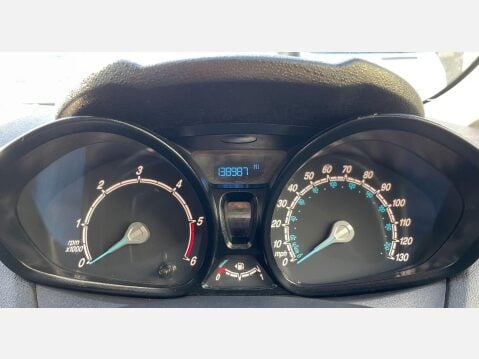 Ford Fiesta 1.6 TDCi ECOnetic II Panel Van 3dr 27