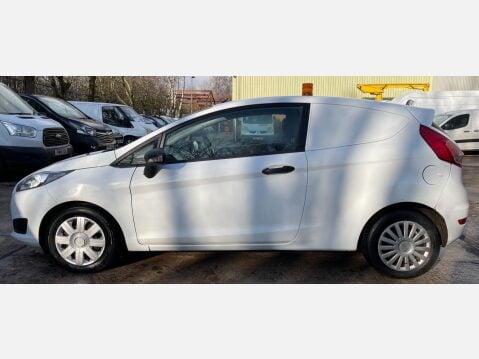 Ford Fiesta 1.6 TDCi ECOnetic II Panel Van 3dr 15