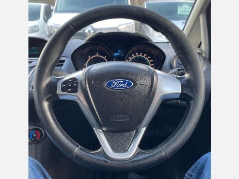Ford Fiesta 1.6 TDCi ECOnetic II Panel Van 3dr 26