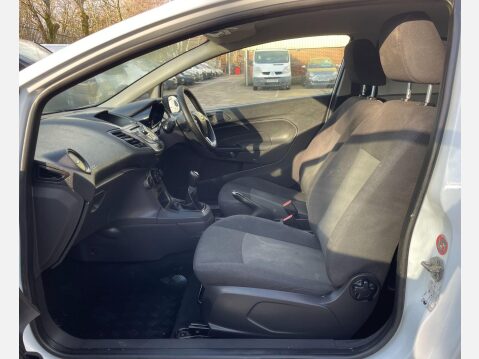Ford Fiesta 1.6 TDCi ECOnetic II Panel Van 3dr 33