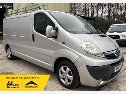 Vauxhall Vivaro 2.0 2900 CDTi Sportive FWD L3 4dr