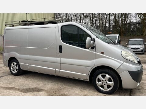Vauxhall Vivaro 2.0 2900 CDTi Sportive FWD L3 4dr 6