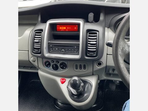 Vauxhall Vivaro 2.0 2900 CDTi Sportive FWD L3 4dr 28