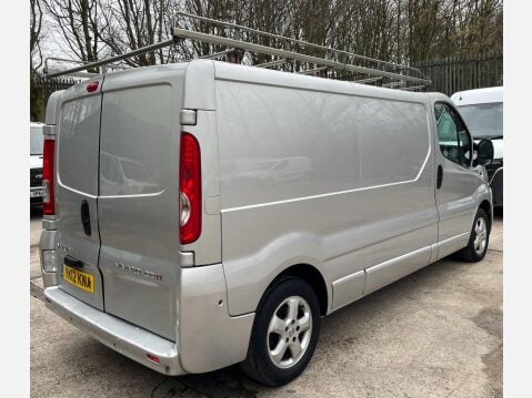 Vauxhall Vivaro 2.0 2900 CDTi Sportive FWD L3 4dr 9