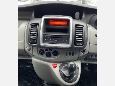 Vauxhall Vivaro 2.0 2900 CDTi Sportive FWD L3 4dr 29