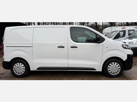 Citroen Dispatch 1.5 BlueHDi 1000 Enterprise Pro M FWD 2 Euro 6 (s/s) 6dr 7