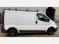 Renault Trafic 2.0 dCi SL27 L1 H1 4dr (Phase 3) 4
