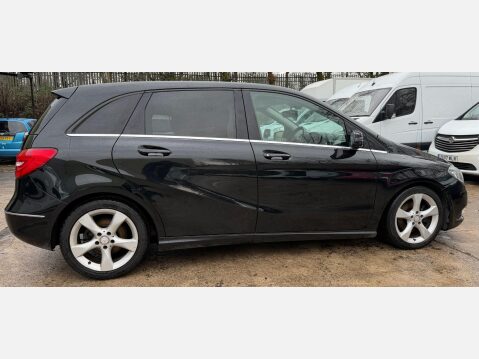 Mercedes-Benz B Class 1.8 B180 CDI Sport MPV 5dr Diesel 7G-DCT Euro 5 (s/s) (109 ps) 9