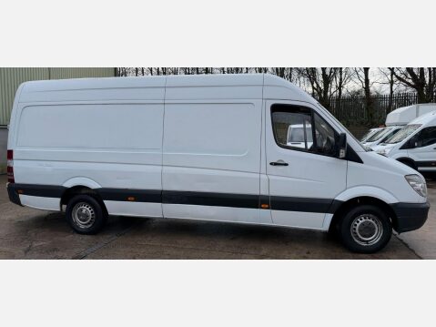 Mercedes-Benz Sprinter 2.1 313 CDi RWD L3 H3 4dr 7