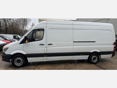 Mercedes-Benz Sprinter 2.1 313 CDi RWD L3 H3 4dr 25