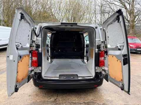 Peugeot Expert 1.6 BlueHDi 1000 Professional Standard Panel Van 6dr Diesel Manual MWB Euro 27