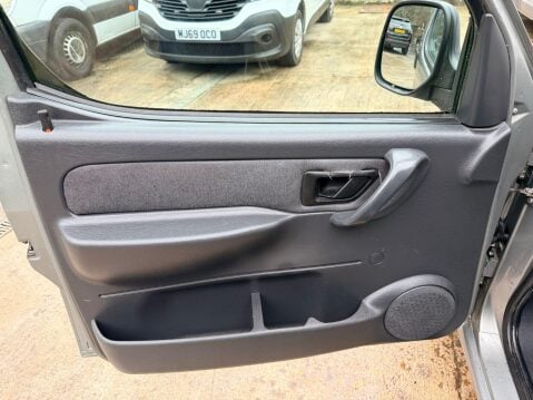 Citroen Berlingo 1.9D 600 D Enterprise 4dr 38