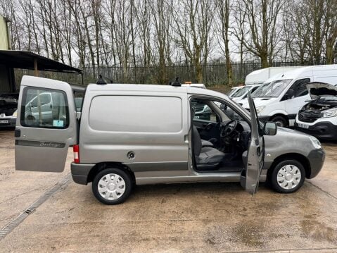 Citroen Berlingo 1.9D 600 D Enterprise 4dr 28