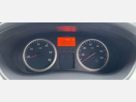 Renault Trafic 2.0 dCi SL27 Panel Van 3dr Diesel Manual L1 H1 (198 g/km, 115 bhp) 27