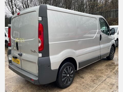 Renault Trafic 2.0 dCi SL27 Panel Van 3dr Diesel Manual L1 H1 (198 g/km, 115 bhp) 9