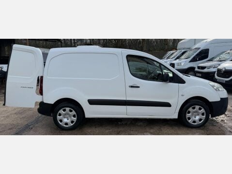 Peugeot Partner 1.6 HDi 850 Professional Panel Van 4dr Diesel Manual L1 (132 g/km, 90 bhp) 9