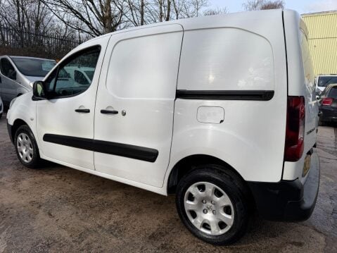 Peugeot Partner 1.6 HDi 850 Professional Panel Van 4dr Diesel Manual L1 (132 g/km, 90 bhp) 17