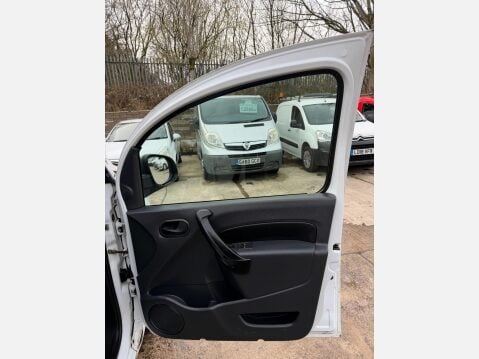 Mercedes-Benz Citan 1.5 109 CDI BlueEfficiency L2 Euro 6 (s/s) 5dr 29