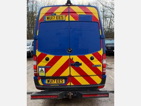 Mercedes-Benz Sprinter 2.1 211 CDi Panel Van 5dr Diesel Manual RWD L2 H3 (234 g/km, 112 bhp) 13