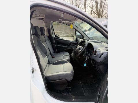 Citroen Berlingo 1.6 HDi 625 Enterprise L1 5dr 27