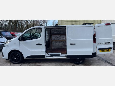 Renault Trafic 1.6 dCi ENERGY 27 Business+ SWB Standard Roof Euro 5 (s/s) 5dr 16