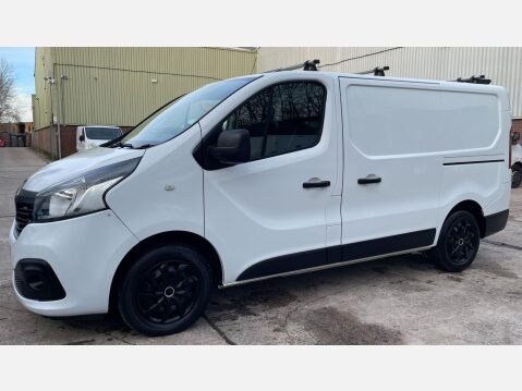 Renault Trafic 1.6 dCi ENERGY 27 Business+ SWB Standard Roof Euro 5 (s/s) 5dr 18