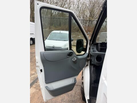 Ford Transit 2.2 TDCi 260 Duratorq FWD L2 H2 3dr cDPF 37