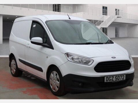 Ford Transit Courier 1.5 TDCi Trend L1 Euro 6 5dr 4
