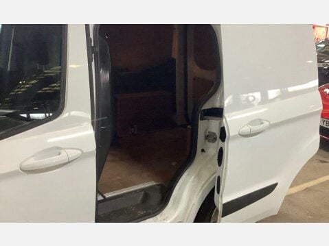Ford Transit Courier 1.5 TDCi Trend L1 Euro 6 5dr 10