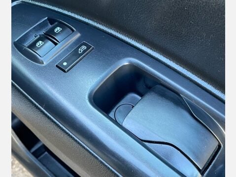 Vauxhall Combo 1.3 CDTi 2000 16v Sportive Panel Van 3dr Diesel Manual FWD L1 H1 (133 g/km, 24