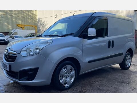 Vauxhall Combo 1.3 CDTi 2000 16v Sportive Panel Van 3dr Diesel Manual FWD L1 H1 (133 g/km, 19