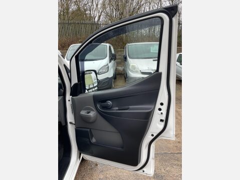 Nissan NV200 1.5 dCi Acenta SWB Euro 5 6dr (AC) 22