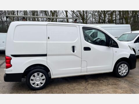Nissan NV200 1.5 dCi Acenta SWB Euro 5 6dr (AC) 9
