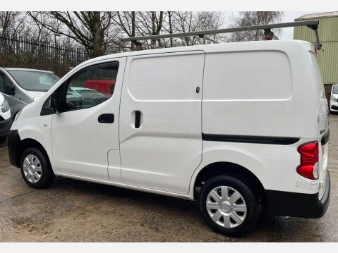 Nissan NV200 1.5 dCi Acenta SWB Euro 5 6dr (AC) 15